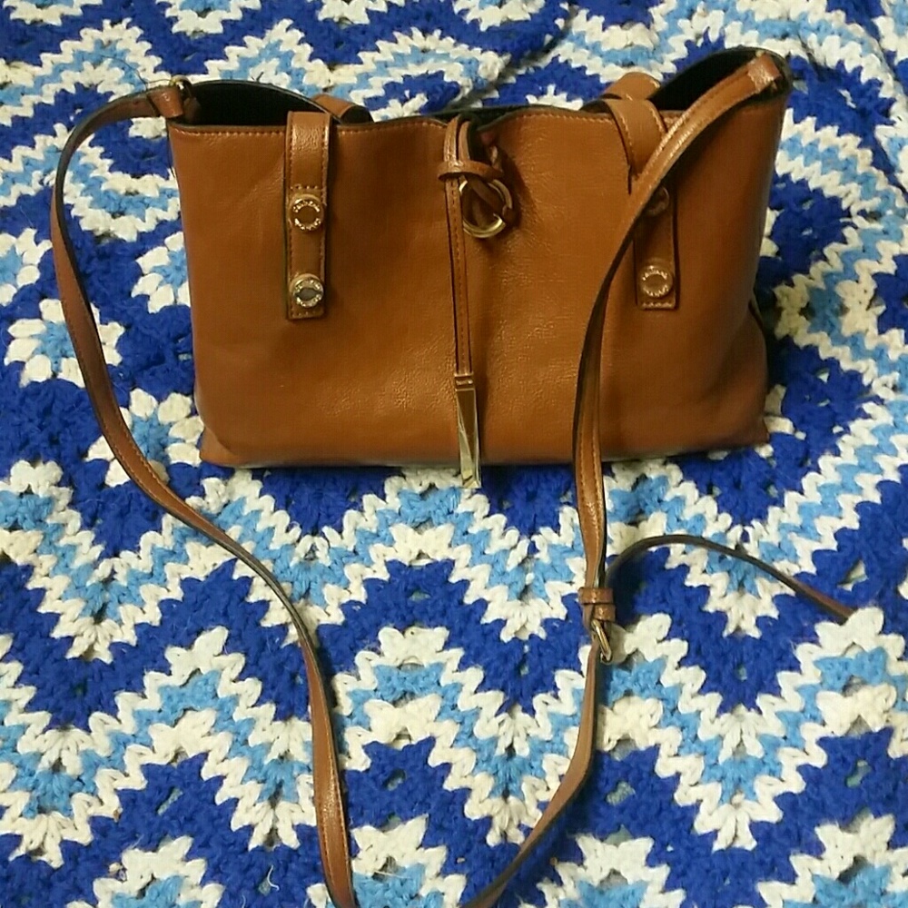 Calvin Klein Bag with magnetic closure